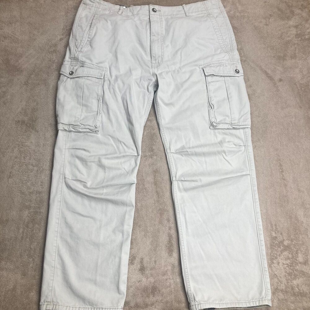Levi’s Cargo Pants Mens White Khaki Utility Relaxed Fit